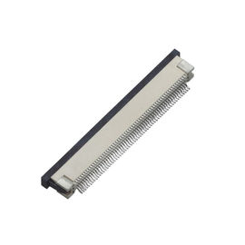 La rangée simple Pin Header FPC 0,5 de Matte Sn LCP 94V-0 WCON lancent SMT à angle droit