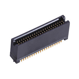 en-tête noir 50Pin SMT LCP de boîte du plastique 1,27 avec le matériel à hautes températures ROHS de Diff.Post