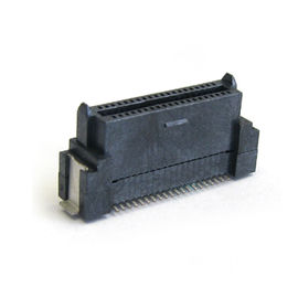 conseil droit masculin de SMT PA9T UL94V-0 de connecteur de lancement de 0.8mm pour embarquer le type de D