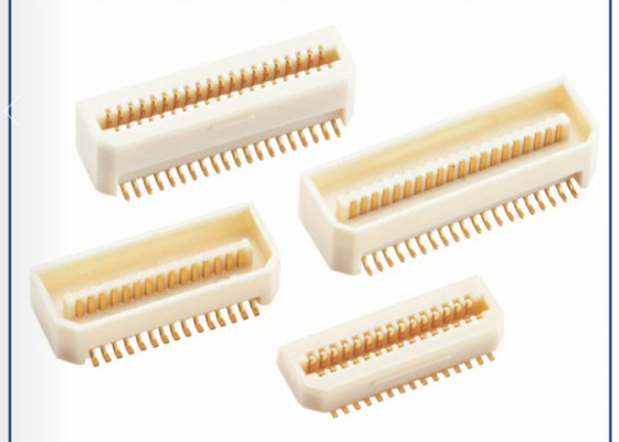 Lancement du bronze de phosphore de Polyestor 4 Pin Board To Board Connector 0.8mm